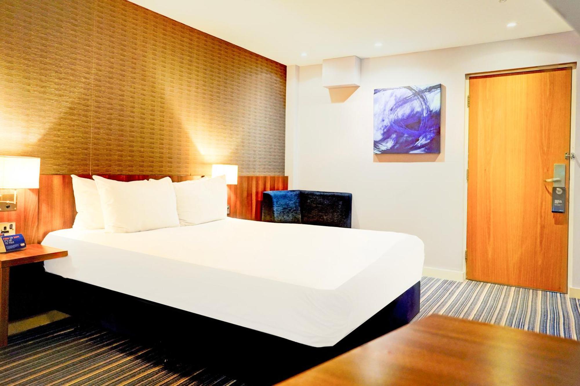 Belvilla Crewe City Centre Hotel Lifestyle Buitenkant foto