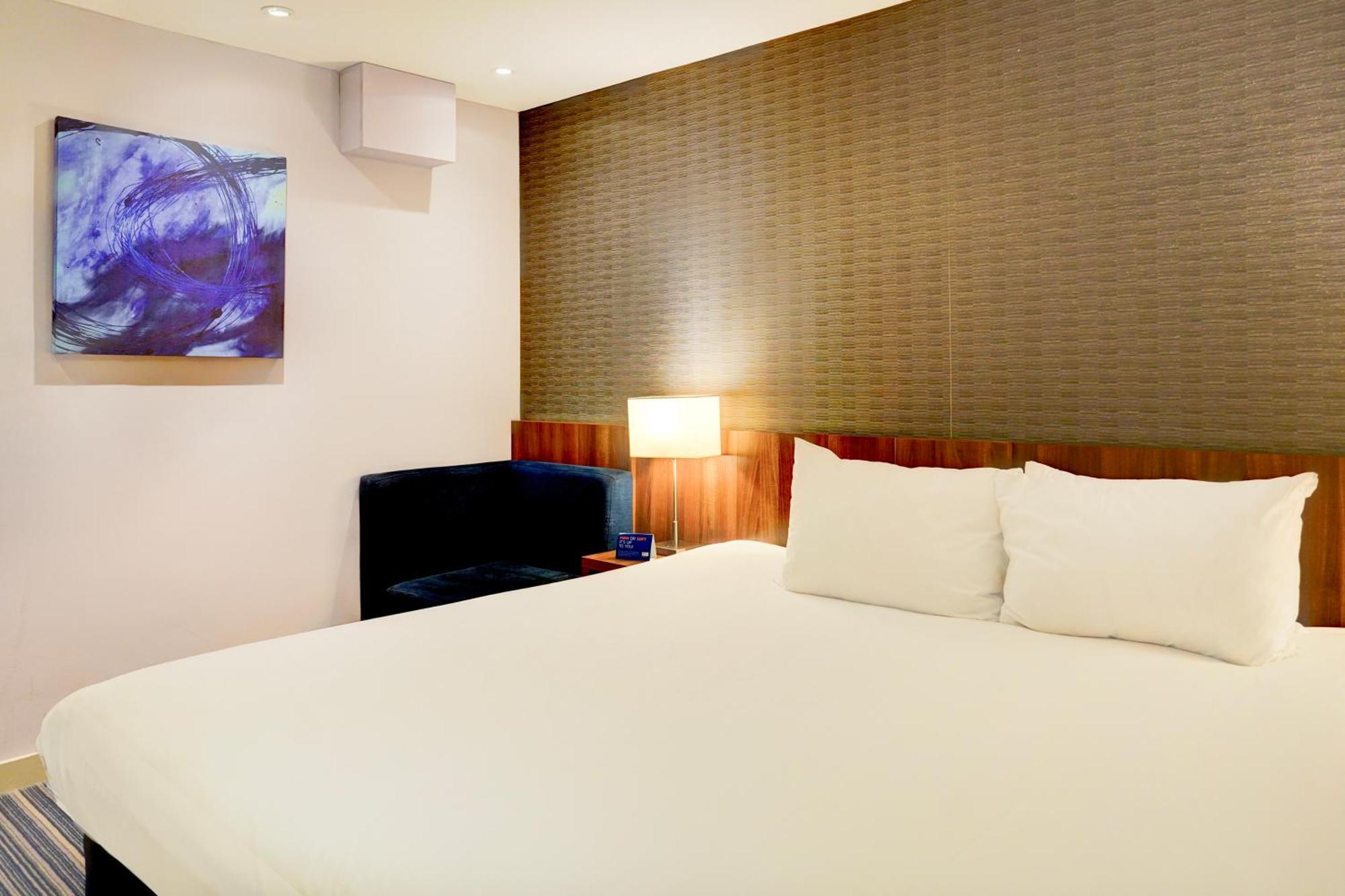 Belvilla Crewe City Centre Hotel Lifestyle Buitenkant foto