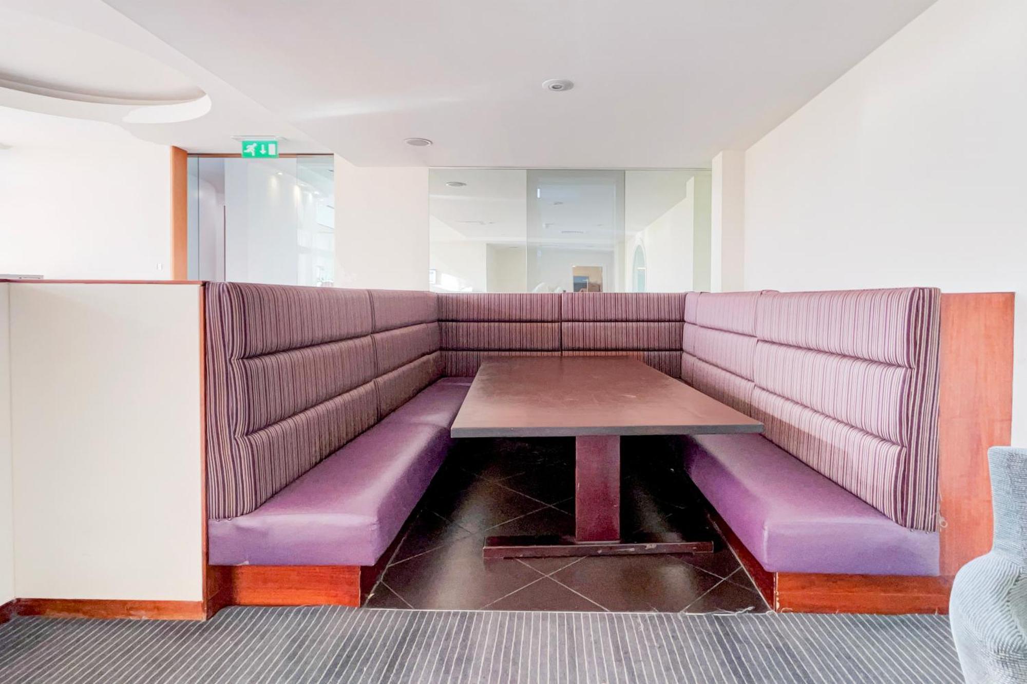 Belvilla Crewe City Centre Hotel Lifestyle Buitenkant foto