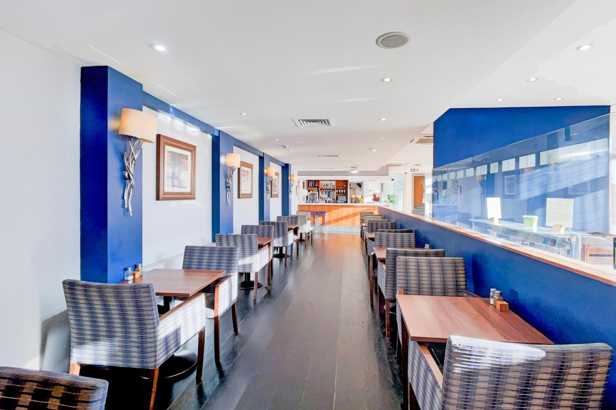 Belvilla Crewe City Centre Hotel Lifestyle Buitenkant foto