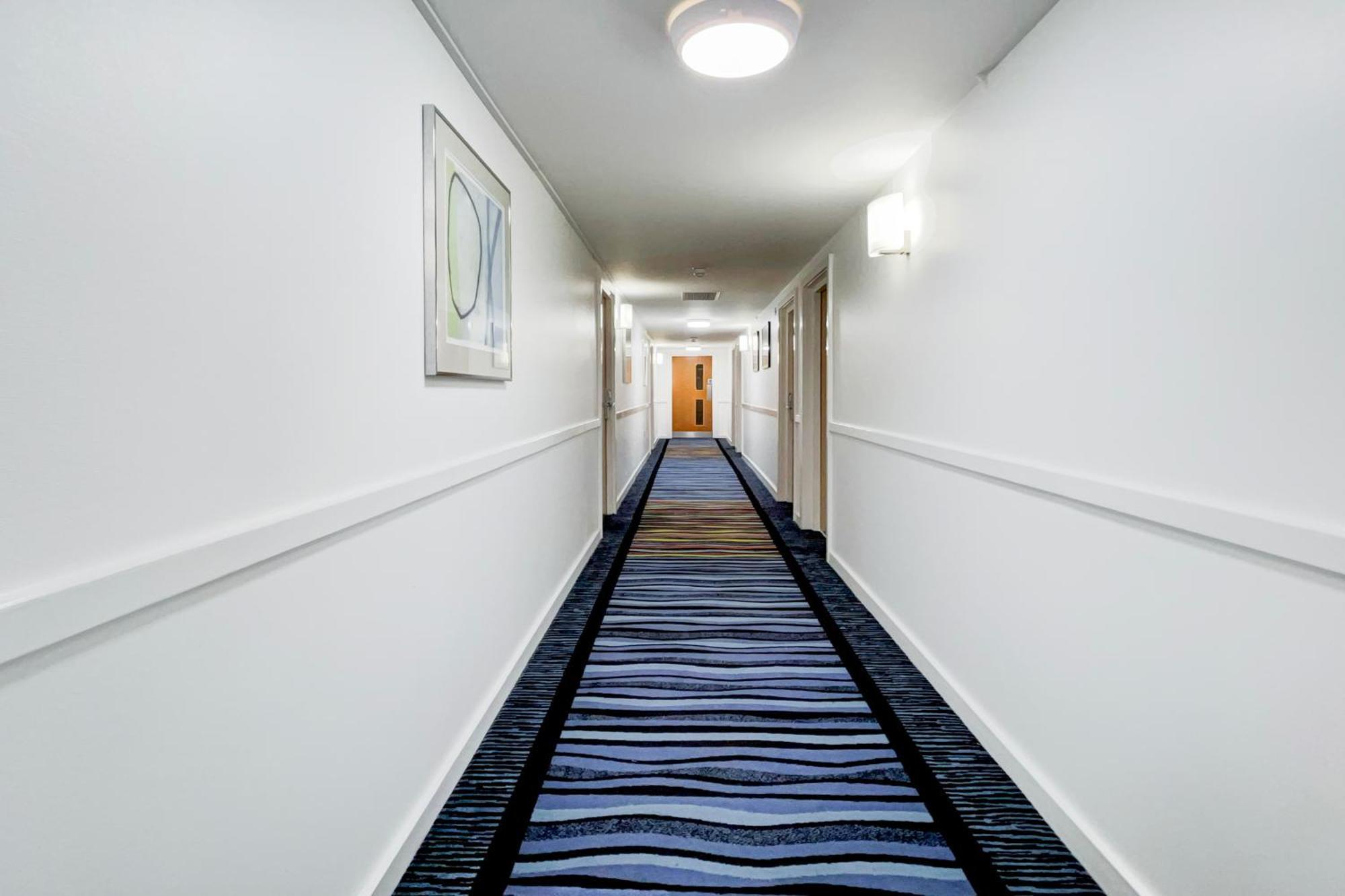Belvilla Crewe City Centre Hotel Lifestyle Buitenkant foto